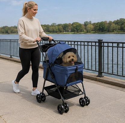 Poussette pour chien maman promène son chien sur le bord de la rivière.